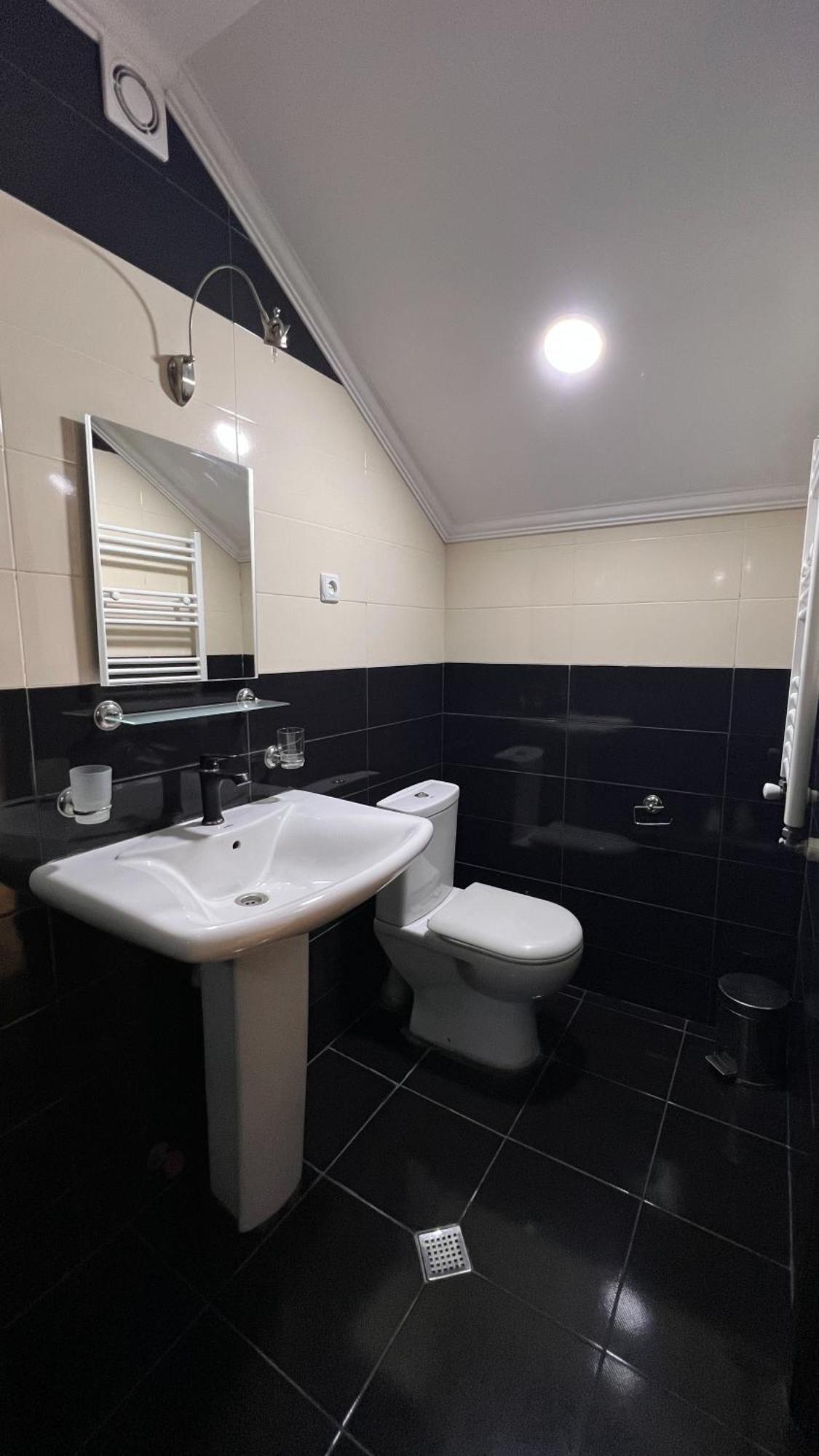 Duma Hotel Tbilisi Luaran gambar